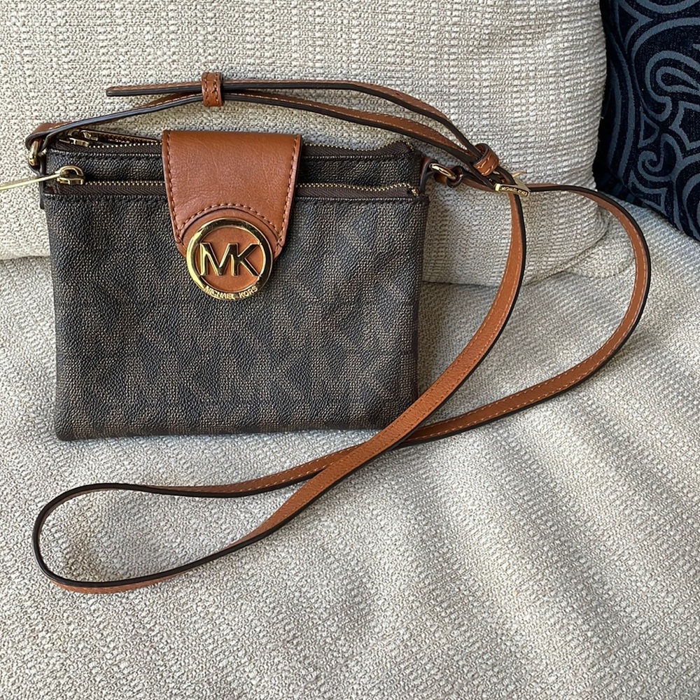 Michael Kors Fulton Brown Large Crossbody Bag